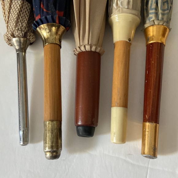 Lot of 5 Vintage Designer Assorted Umbrellas - Picture 3 of 7